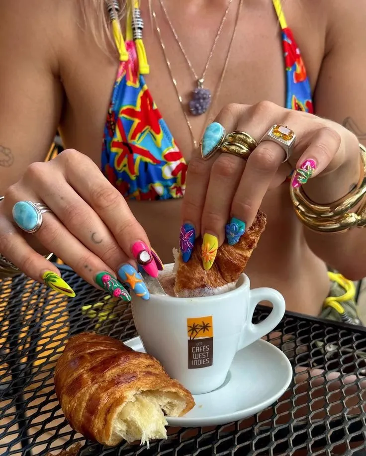 Lacque House nail art